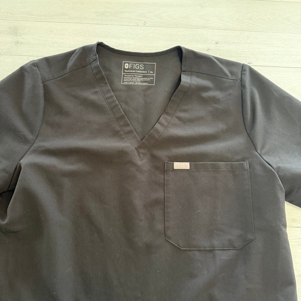 FIGS Catarina women's scrub top black size XL
